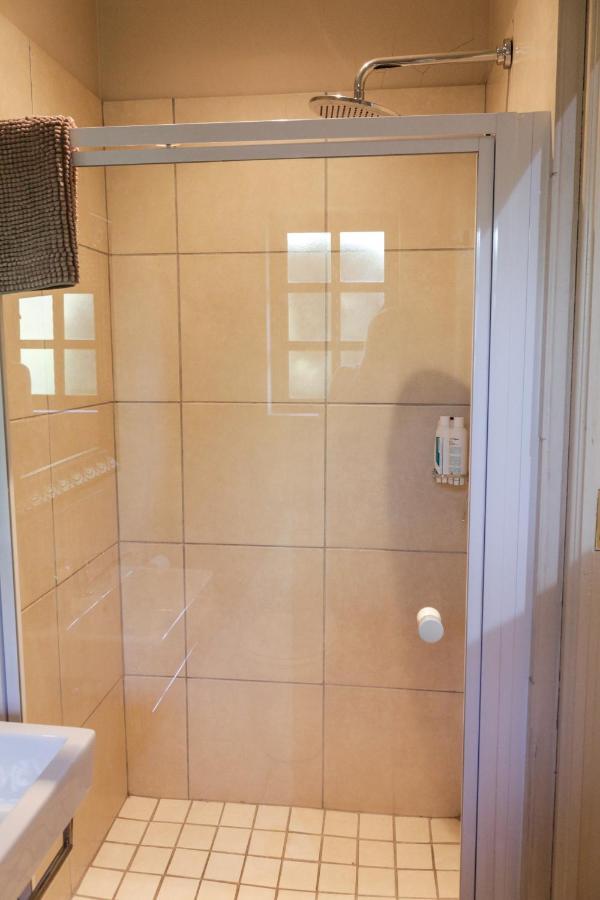 25 On Catherine Pretoria-Noord Zewnętrze zdjęcie
